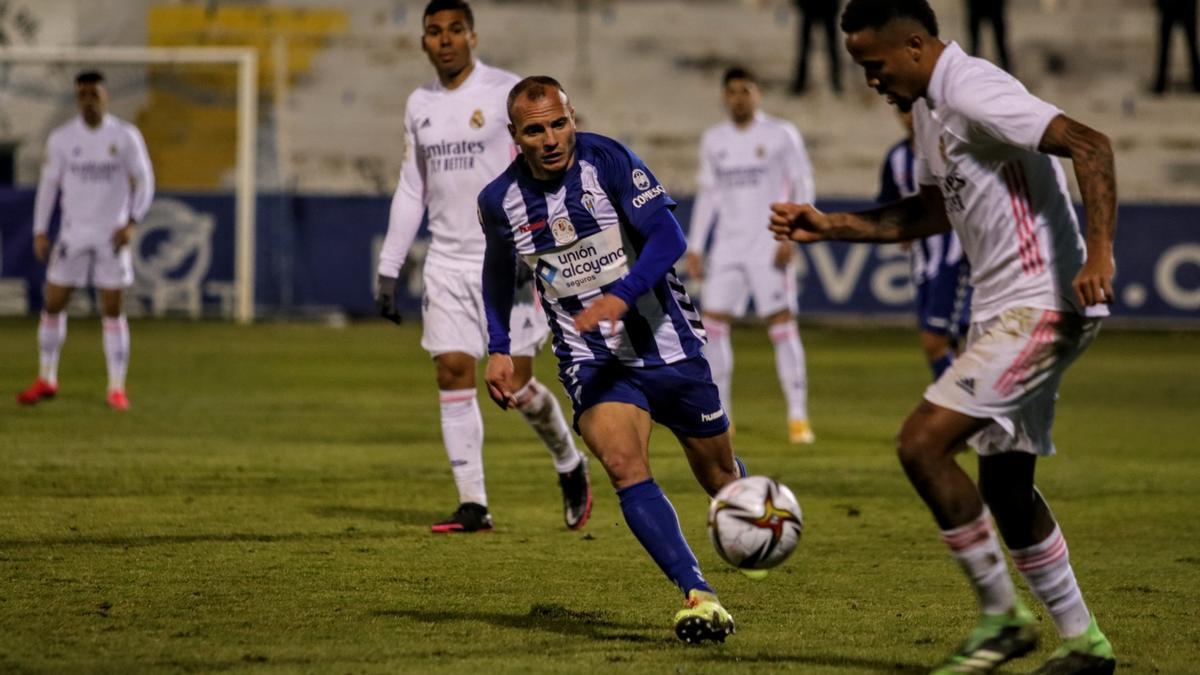 Alcoyano - Real Madrid: El Alcoyano hace historia y elimina al Madrid de la Copa del Rey (2-1)