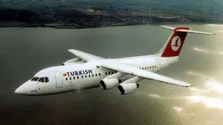 Turkish Airlines presenta un proceso de adquisición de acciones de Air Europa