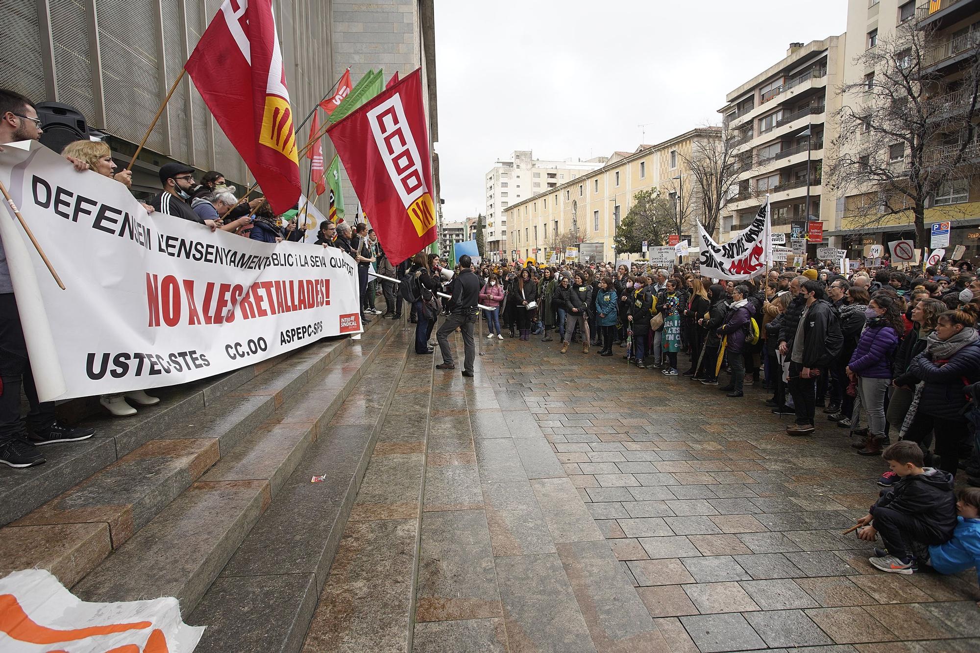 Manifestació del professorat en contra del Departament d'Educació a Girona