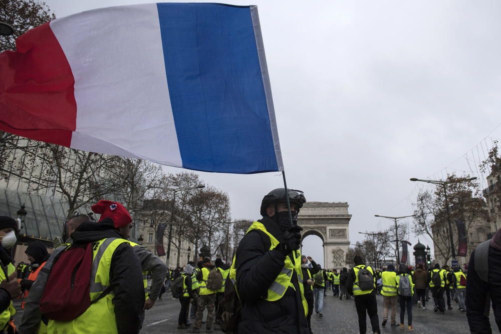 Protesta de los ''''chalecos amarillos'''' en París
