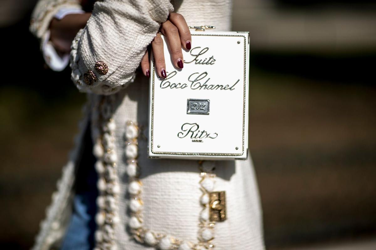 Street Style Alta Costura: bolso Chanel