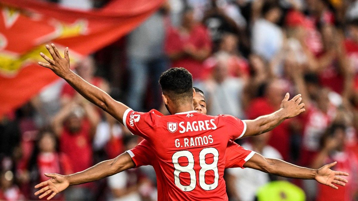 Gonçalo Ramos celebra uno de los goles