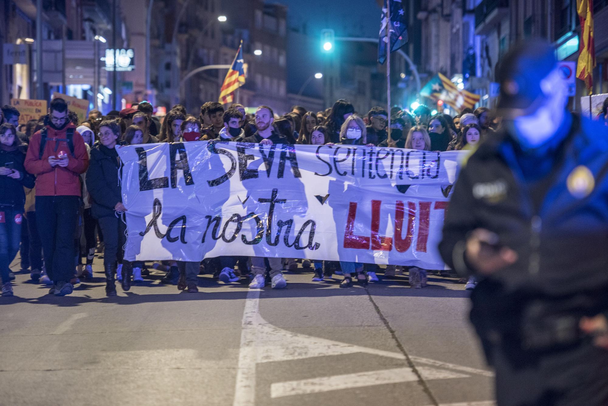 Manifestació a Manresa en defensa de l'escola en català