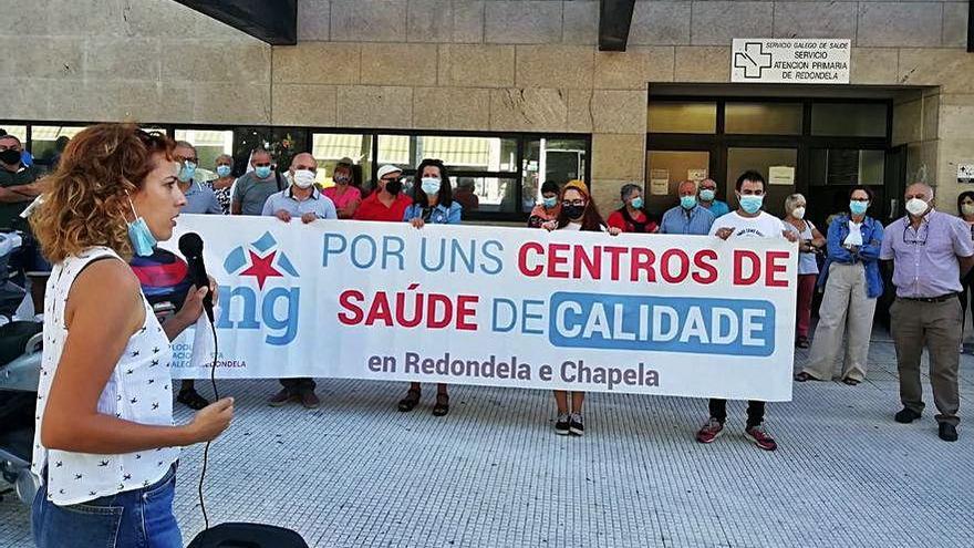 Alexandfra Fernández interviene en la concentración.