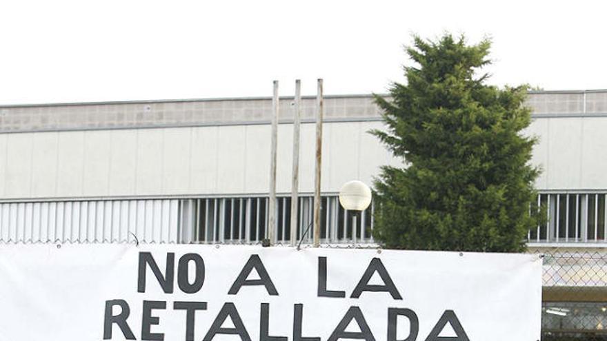 El primer dia de curs a l&#039;institut de Cassà, ja amb queixes per les retallades.