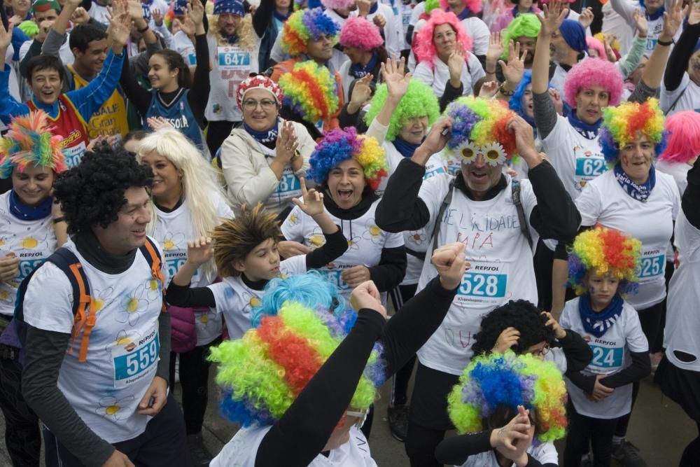 Más de 9.000 personas participan en la sexta Carrera ENKI en A Coruña.