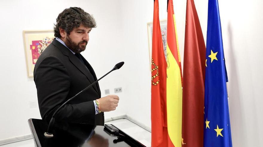 López Miras despide a José Ballesta, 