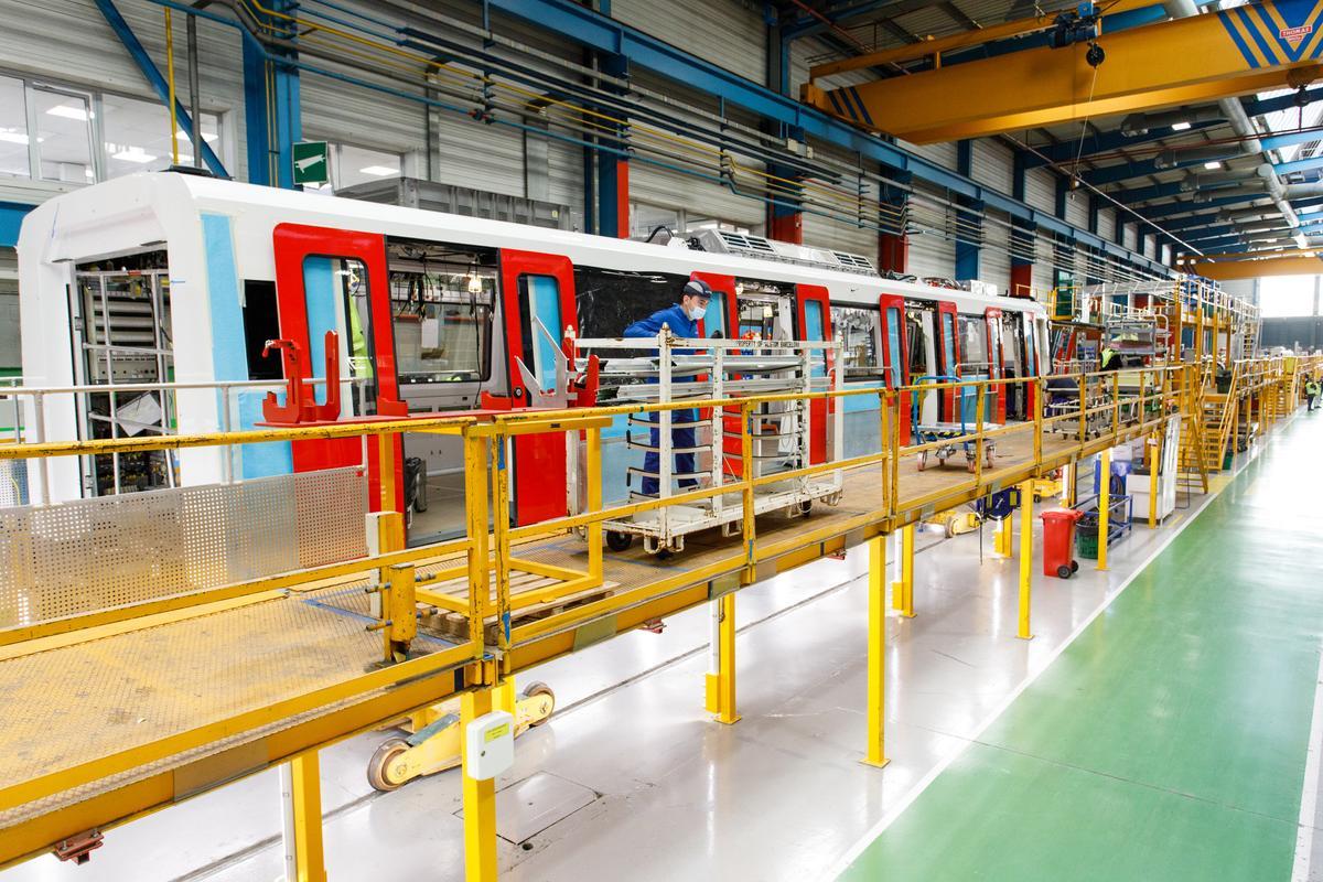 Fábrica de Alstom en Santa Perpètua de Mogoda, donde se fabrican los nuevos trenes del metro de Barcelona.