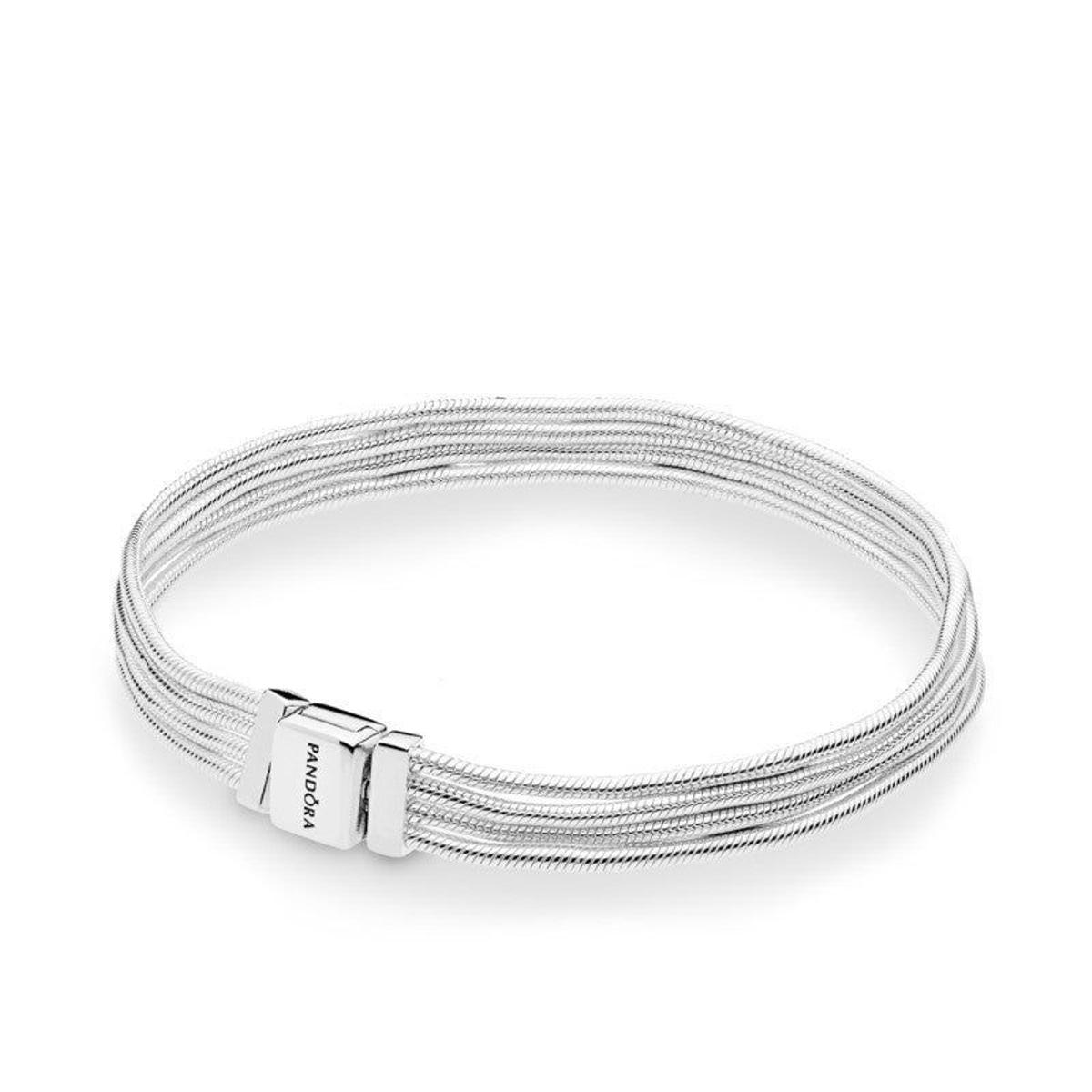 Pulsera de Pandora (precio: 69€)