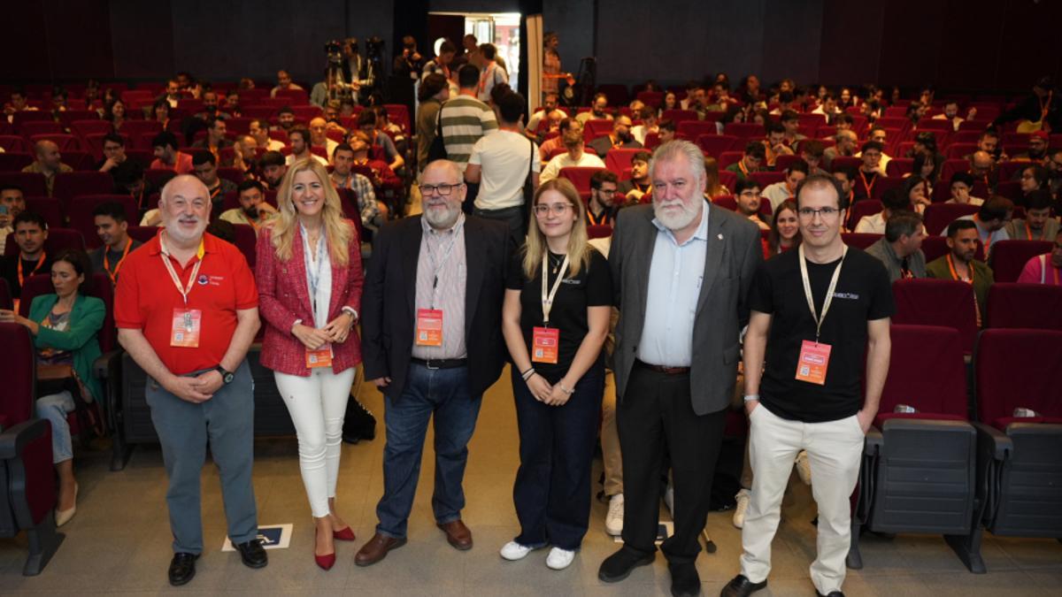 Autoridades y organizadores del Salmorejo Tech.