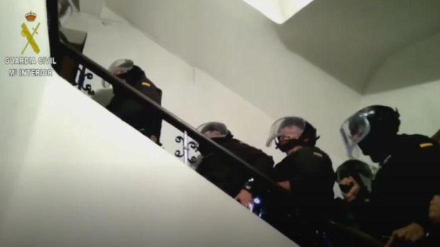 Una operación policial a gran escala termina con 8 detenidos en Barbastro