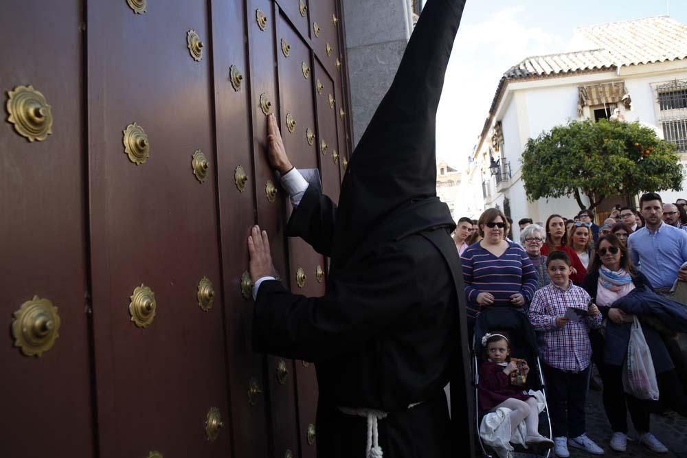 Desfile del Nazareno en su barrio