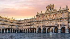 Una plaza preciosa que, además, forma parte del Patrimonio Mundial de la Unesco