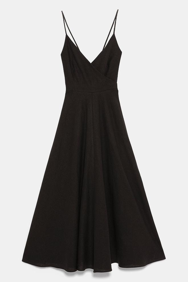El vestido 'rústico' en negro, de Zara