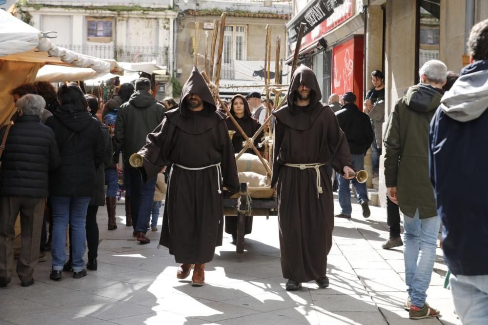 Las tropas napoleónicas campan a sus anchas por el Casco Vello sin saber que el domingo serán expulsados de la ciudad.