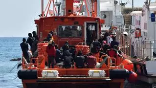 Frontex usa un programa para espiar a los migrantes que cruzan el Mediterráneo