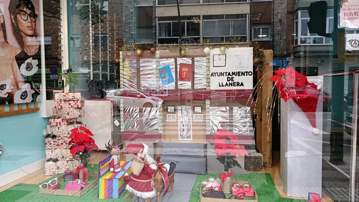 Los negocios de Llanera exhiben su creatividad navideña