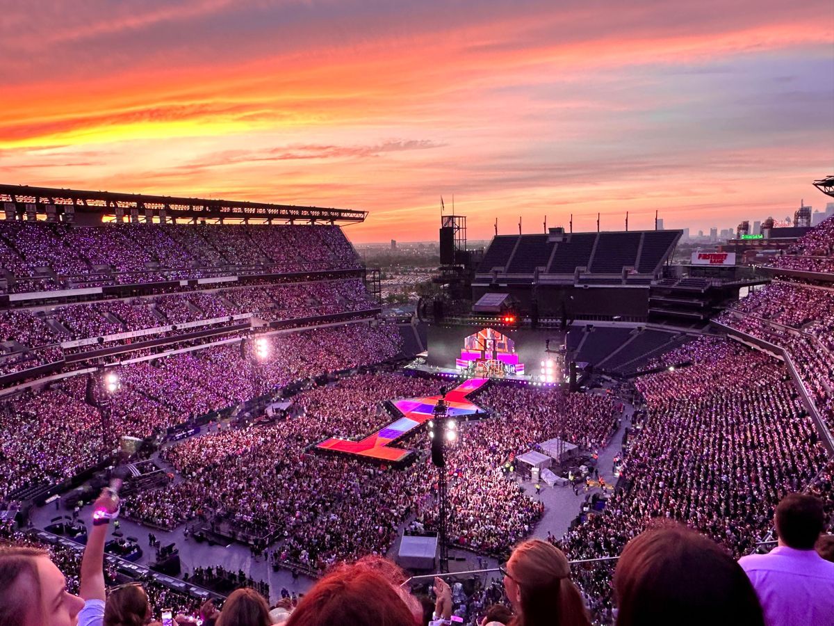 Concierto Taylor Swift en Madrid: ¿qué capacidad tiene el estadio Santiago  Bernabéu?