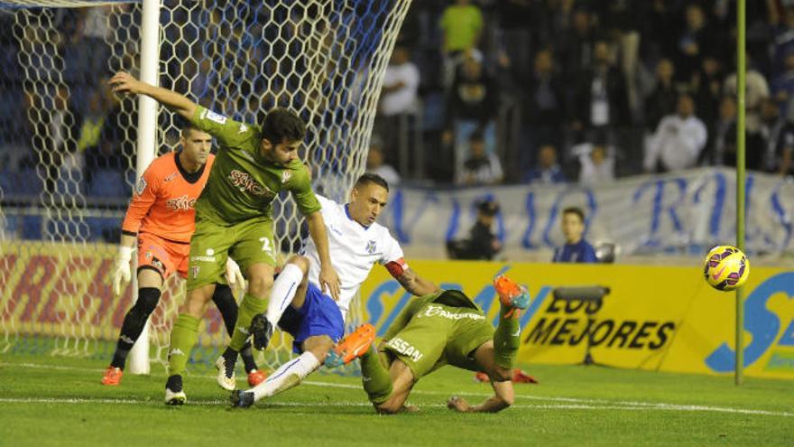 Imagen del último encuentro en el Heliodoro ante el Sporting en la temporada 2014-2015.