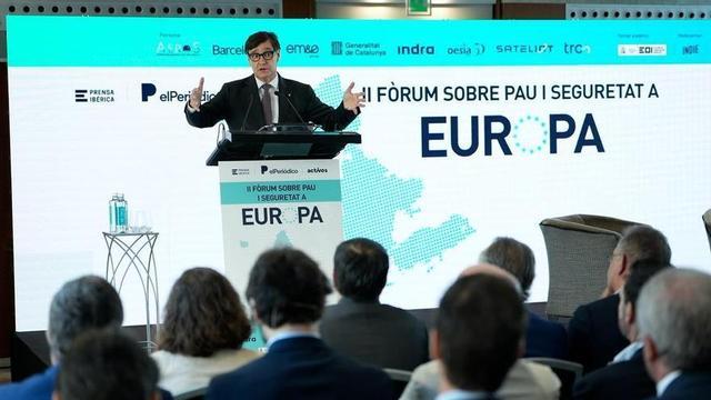 El president de la Generalitat, Salvador Illa, en la inauguració del II Fòrum Prensa Ibérica sobre pau i seguretat a Europa