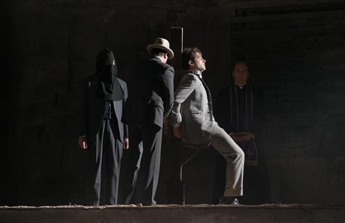 L’actor Llorenç González interpreta Andrés Alarcón. L’actor Llorenç González interpreta Andrés Alarcón.