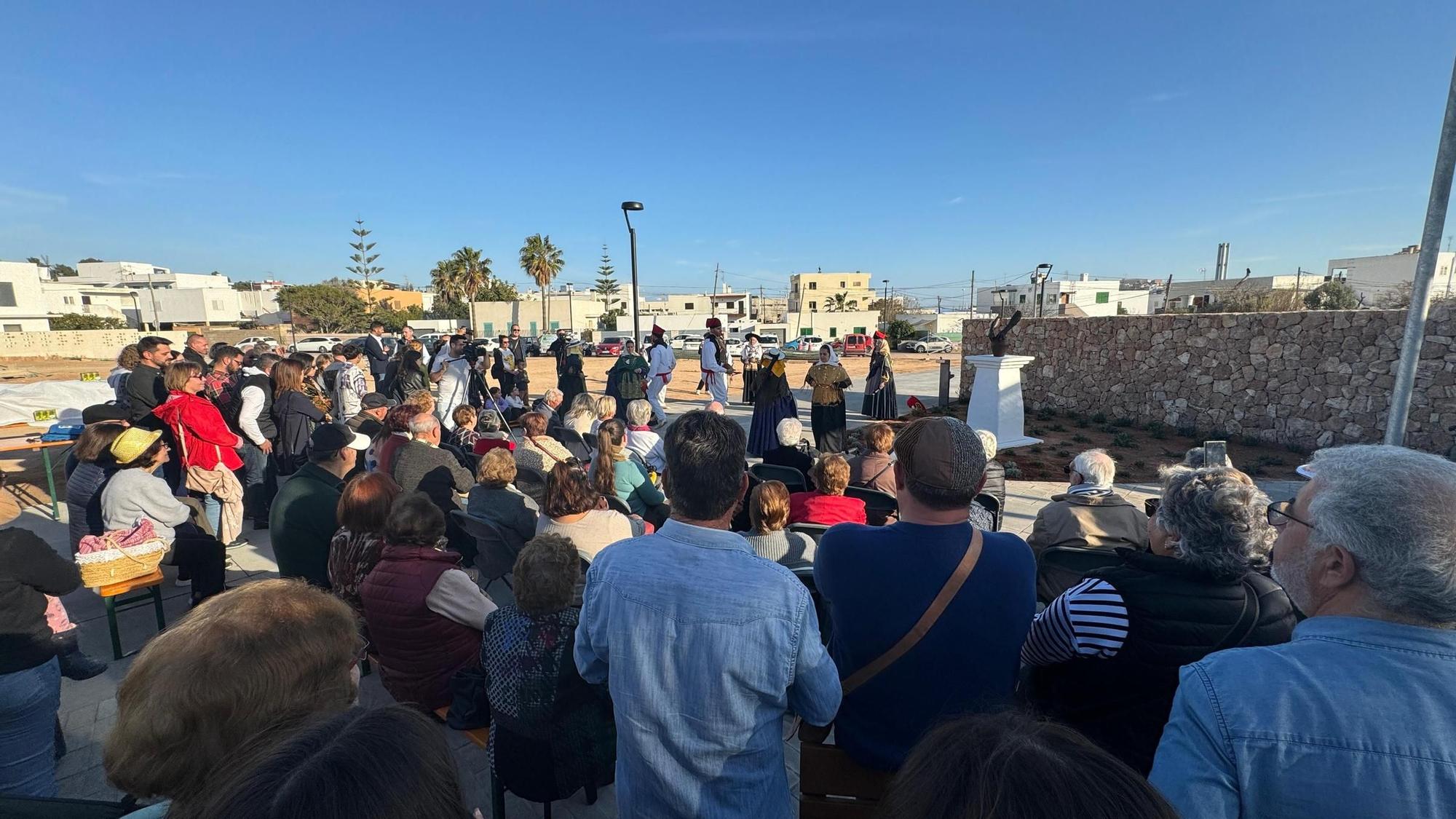Toni ‘Frígoles’ estrena la plaza que lleva su nombre en Ibiza