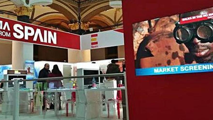 Una imagen del documental &#039;Salka, en la tierra de nadie&#039;, en el estand de cine español de la Berlinale.