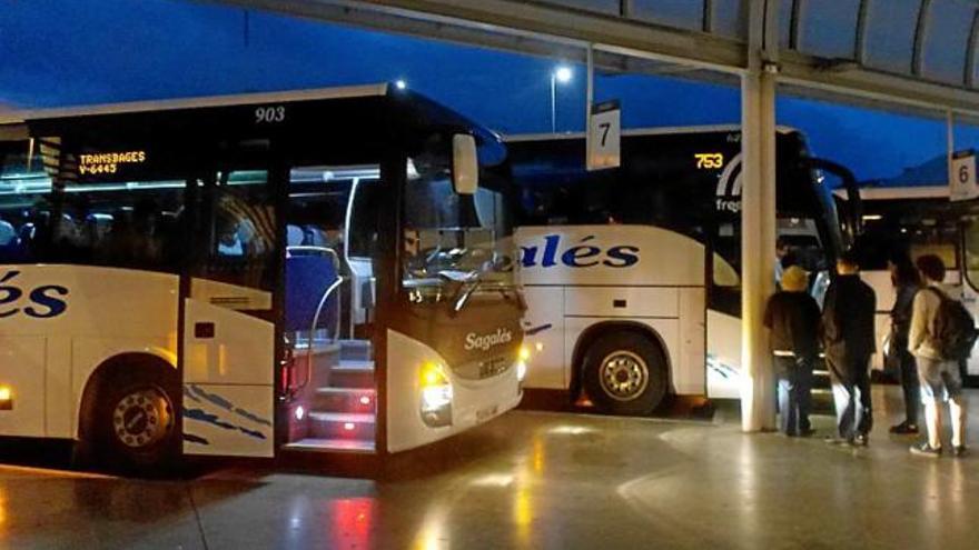 El servei de bus entre Manresa i l&#039;Autònoma s&#039;amplia amb un vehicle més