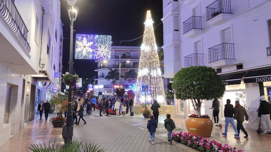 Estepona sorteará el 9 de diciembre 2.000 bonos, por valor de 25 euros, entre los empadronados