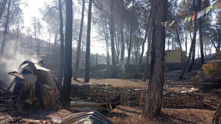Els testiomonis de l'urbanització més afectada per l'incendi de l'Anoia: "No ha quedat res, però afortunadament només eren coses materials"