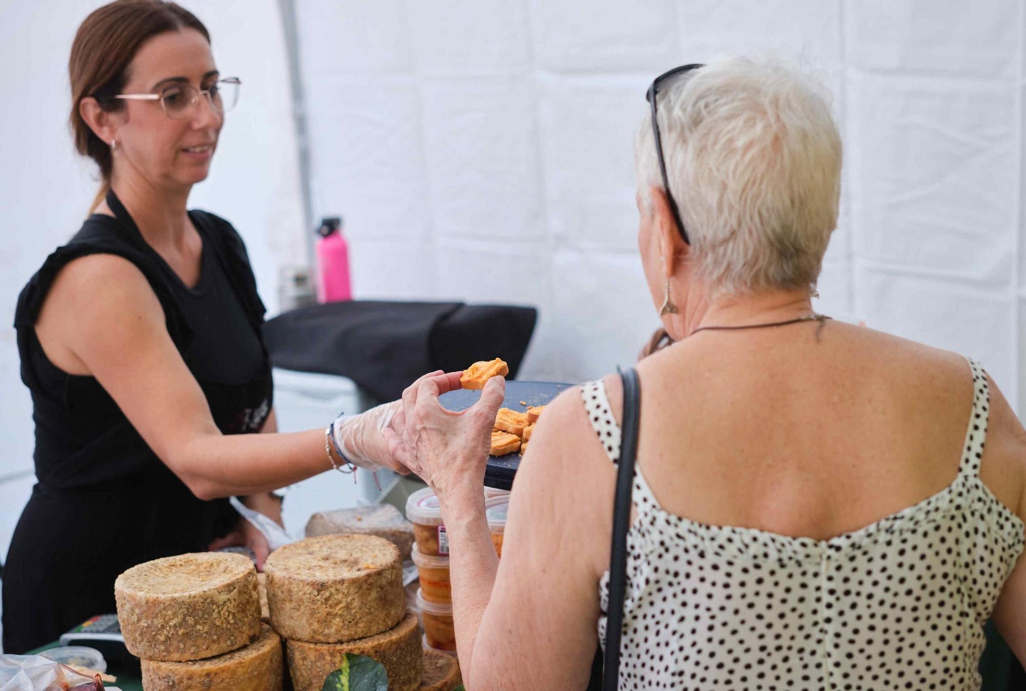 Primer mercadillo de las tradiciones de Anaga