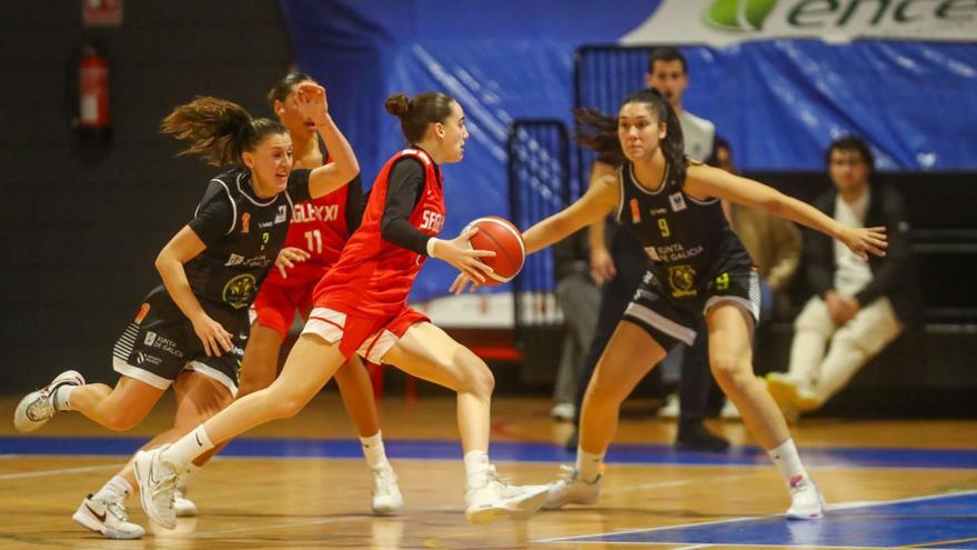 El Cortegada cae con honores ante el Segle XXI (67-49)