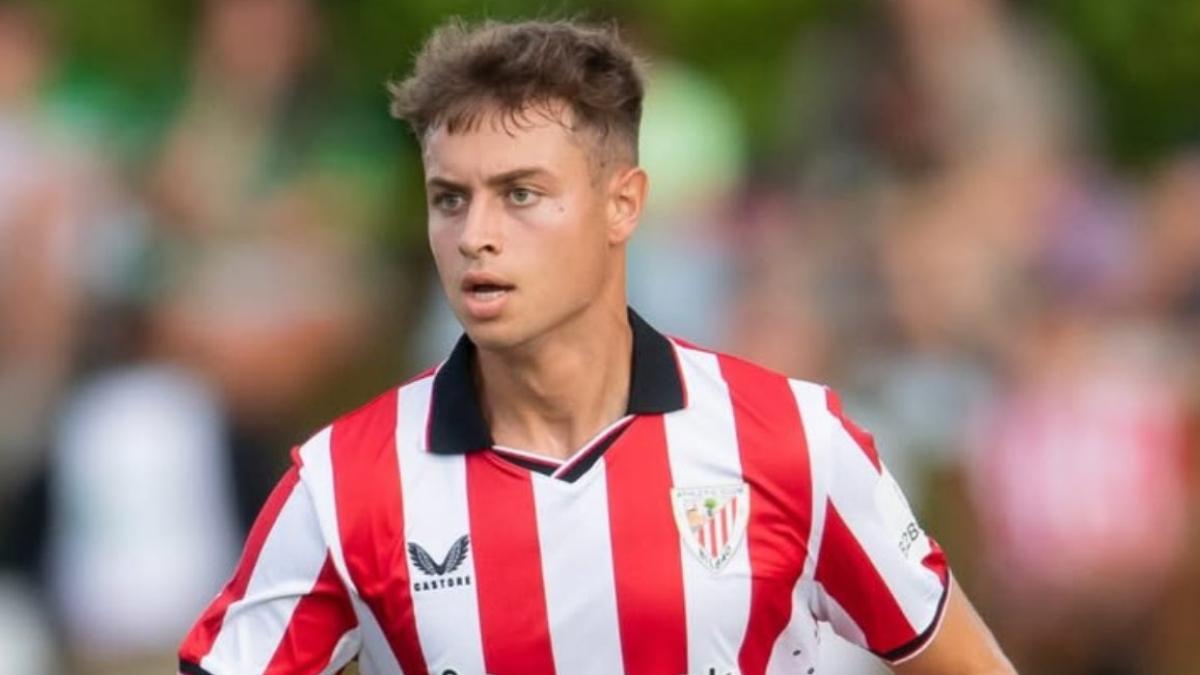 Jon de Luis, central de la cantera del Athletic