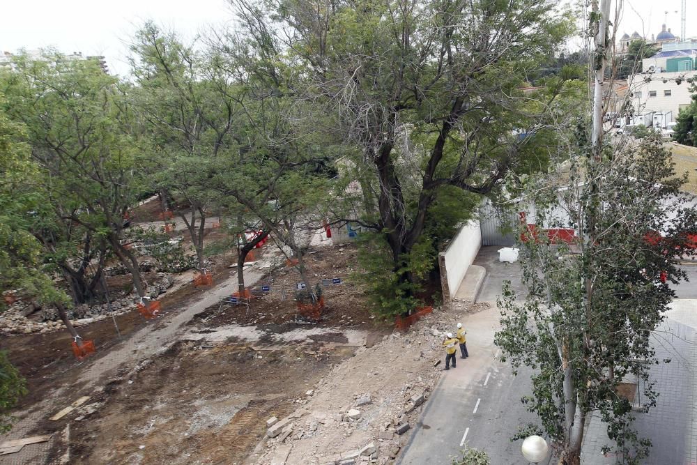 Cae el último muro del zoo de Viveros