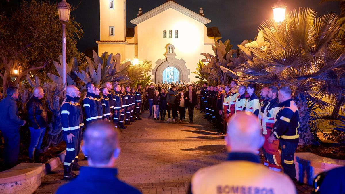 Apoyo a la familia del bombero Francisco José Sánchez Cazón.