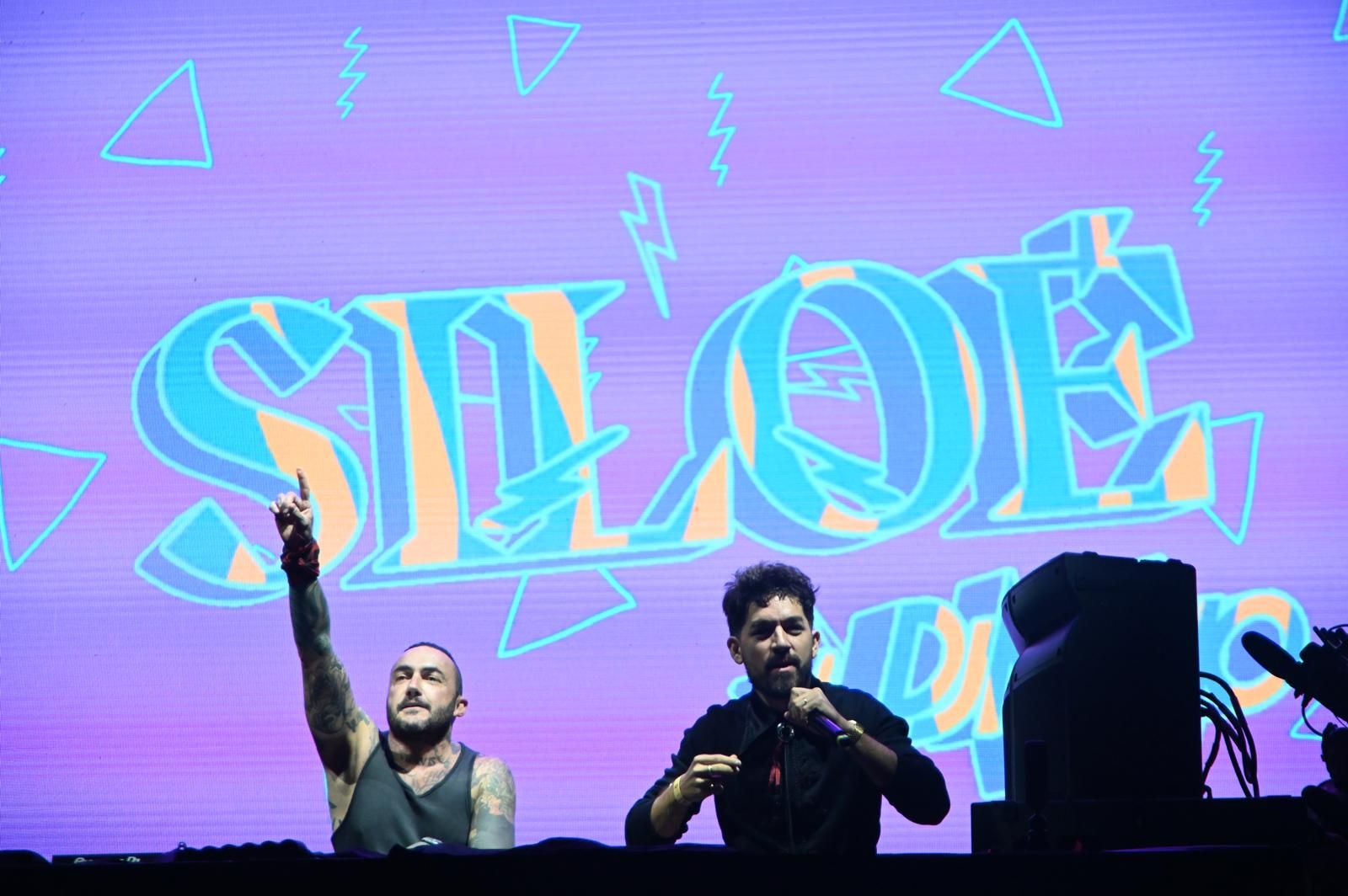 DJ Nano celebra sus 30 años en la música con baño de masas en Zaragoza