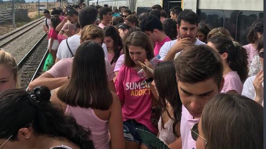 Denuncian que la saturación de los trenes de Mallorca en horas punta &quot;es insostenible&quot;