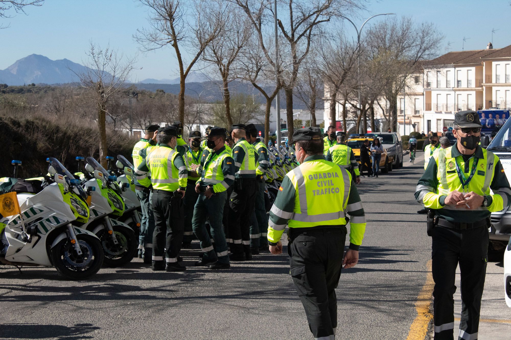 Salida de la segunda etapa de la Vuelta a Andalucía - Ruta del Sol 2022 en Archidona