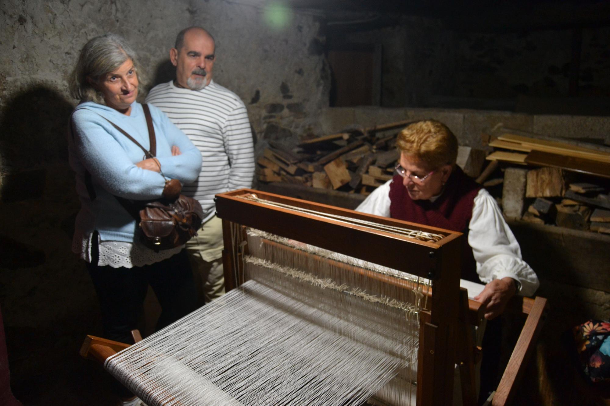 Así vivió la localidad tinetense de Navelgas el Festival del Esfoyon y el Amagosto