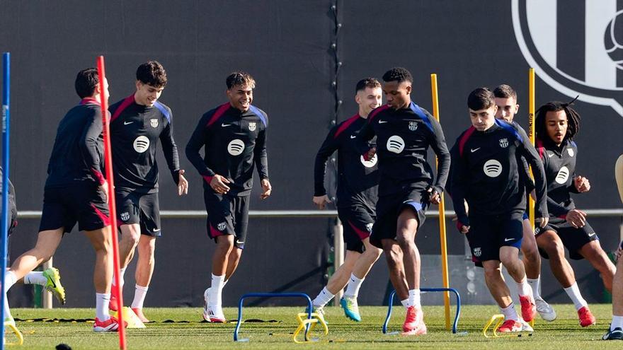 El Barça prepara el partido contra el Valencia sin Dani Olmo