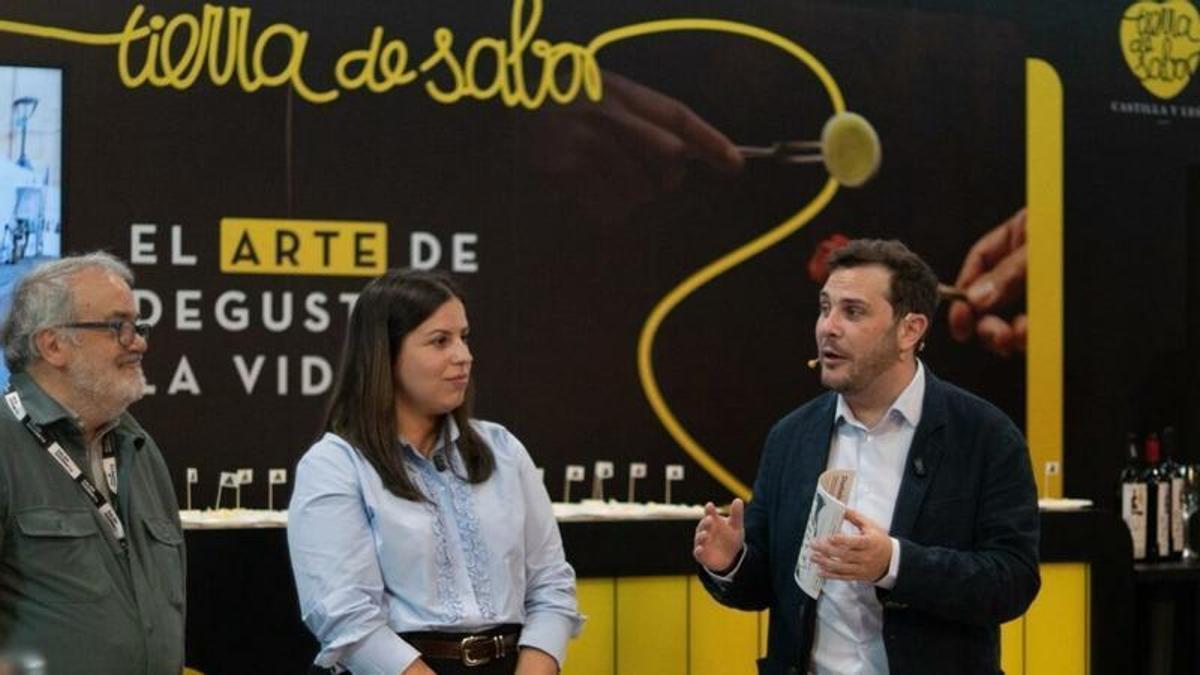 El vicepresidente de la Diputación de Zamora, Víctor López de la Parte, presenta Fromago en Madrid