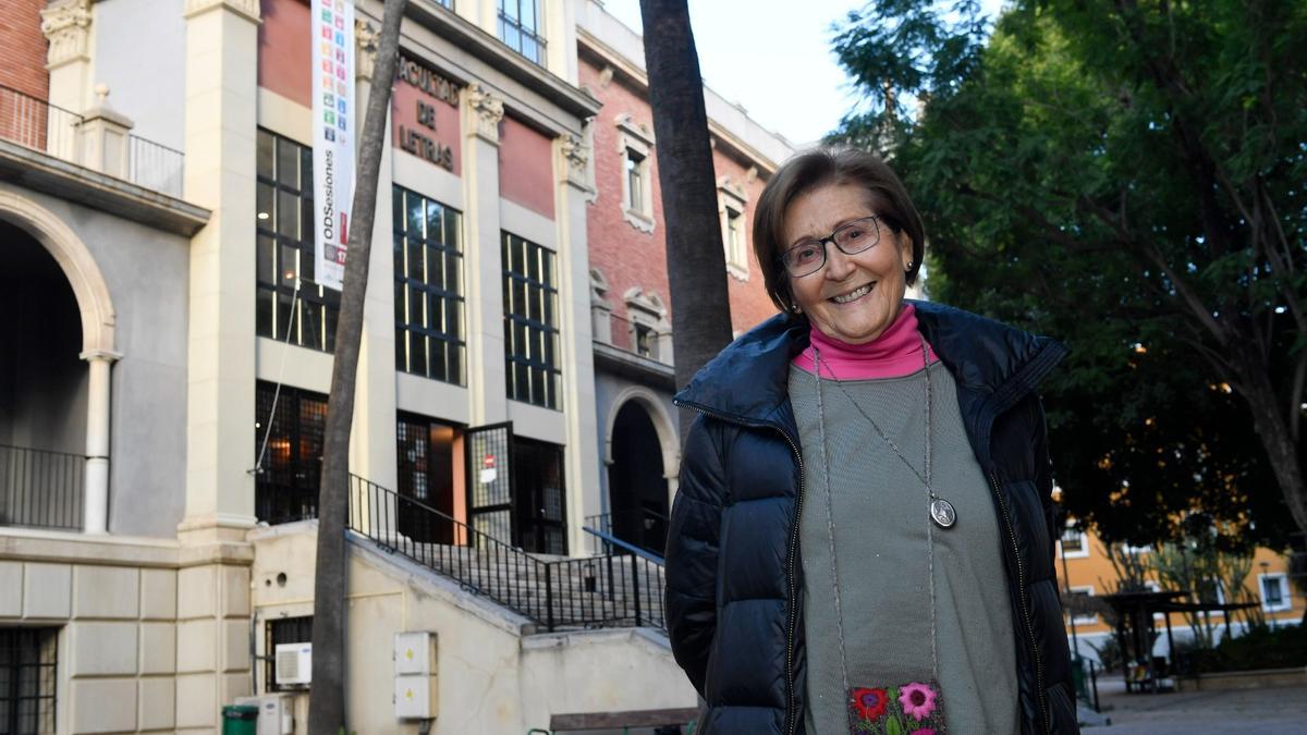 Francisca Moya del Baño, primera catedrática de la UMU.