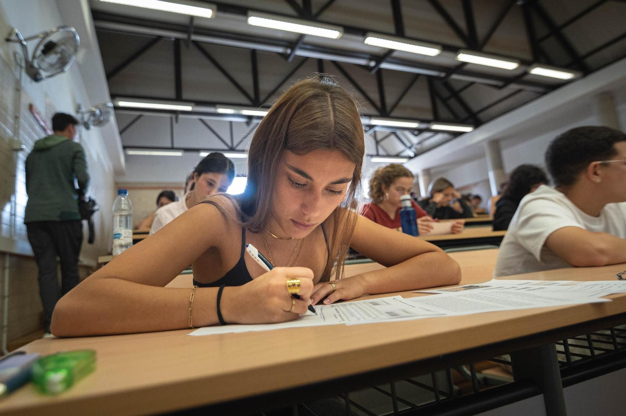Primera jornada de la PAU 2025 en Tenerife