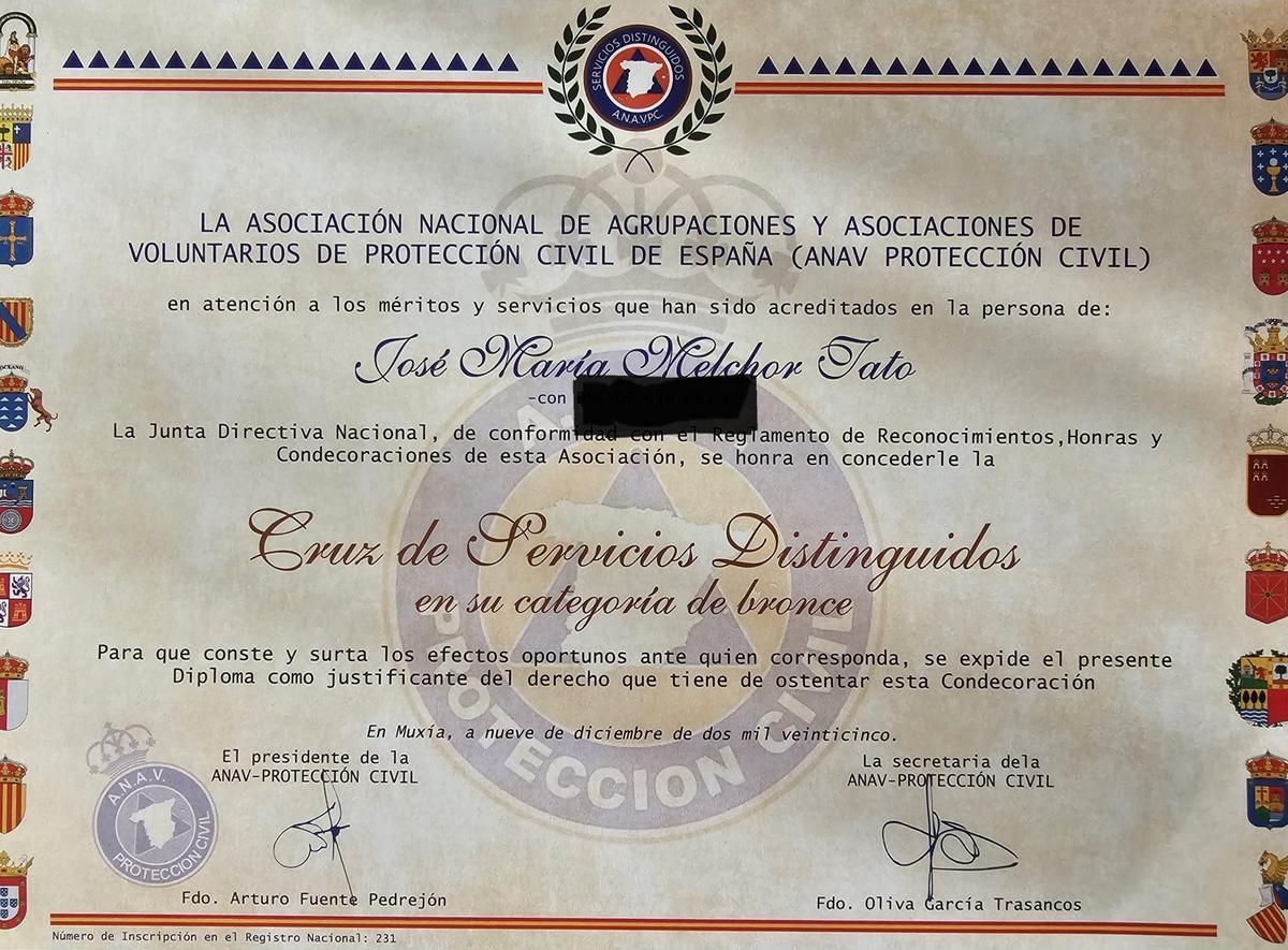 Diploma a Chema Melchor.