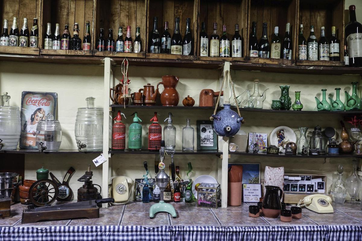 Botellas en la bodega.