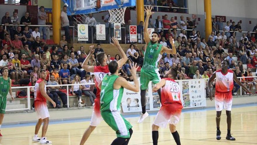 Cómoda victoria del TAU Castelló en Benicarló