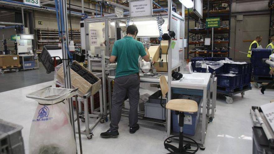 La industria revitaliza el mercado laboral aragonés