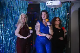 De 'Grease' a 'Mamma Mía': la noche de los musicales en El Brocense reúne a 280 espectadores en un espectáculo sin precedentes en Cáceres