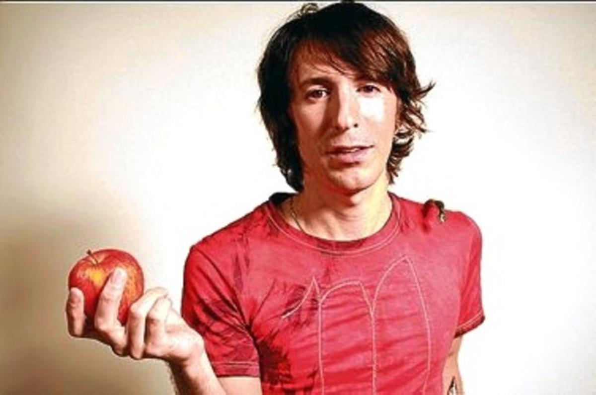 Bart Davenport, dominador dels recursos del pop dolç i net. Bart Davenport, dominador dels recursos del pop dolç i net.