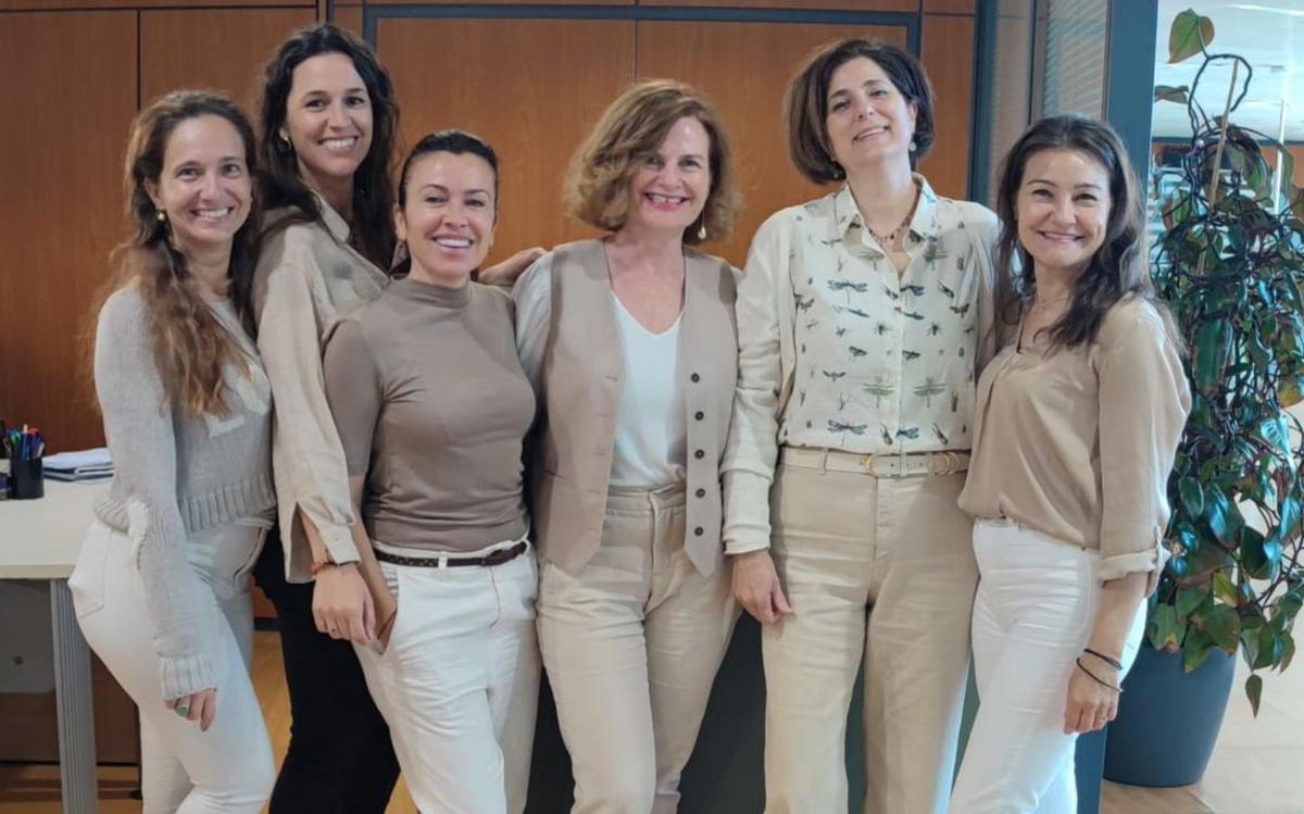 Lina Planells, Berta Lartuna, Rebeca Alonso, Irene Coleman, Irene Marí y Marilín Franch. | H.G.